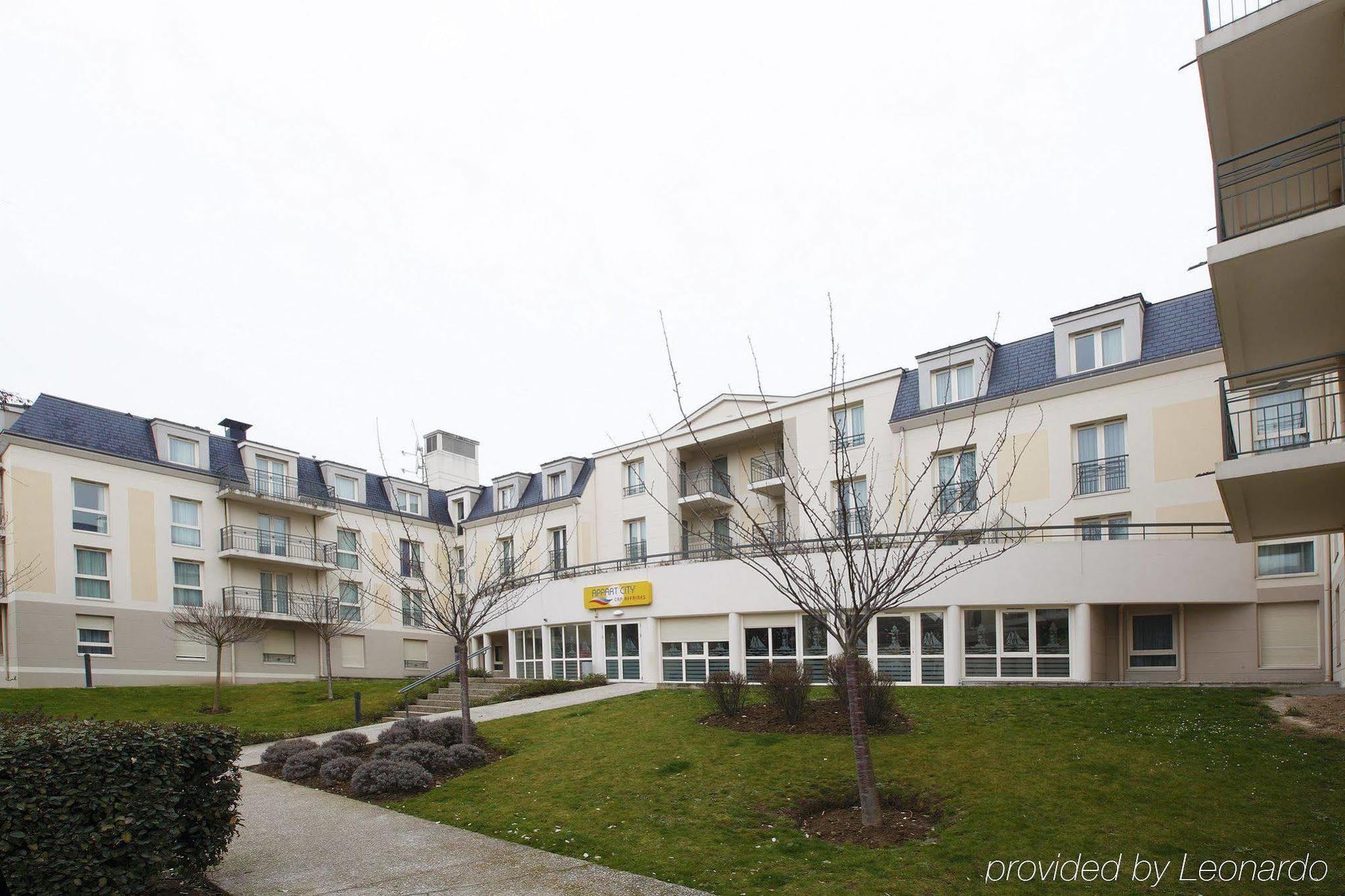 Appart'City Poissy Buitenkant foto